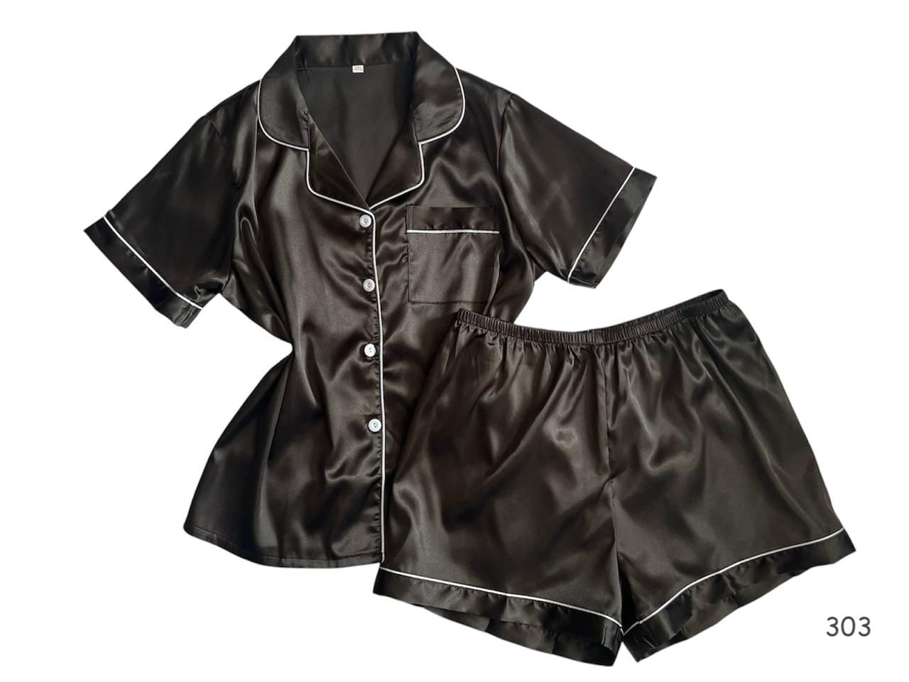 Pijama con línea decorativa