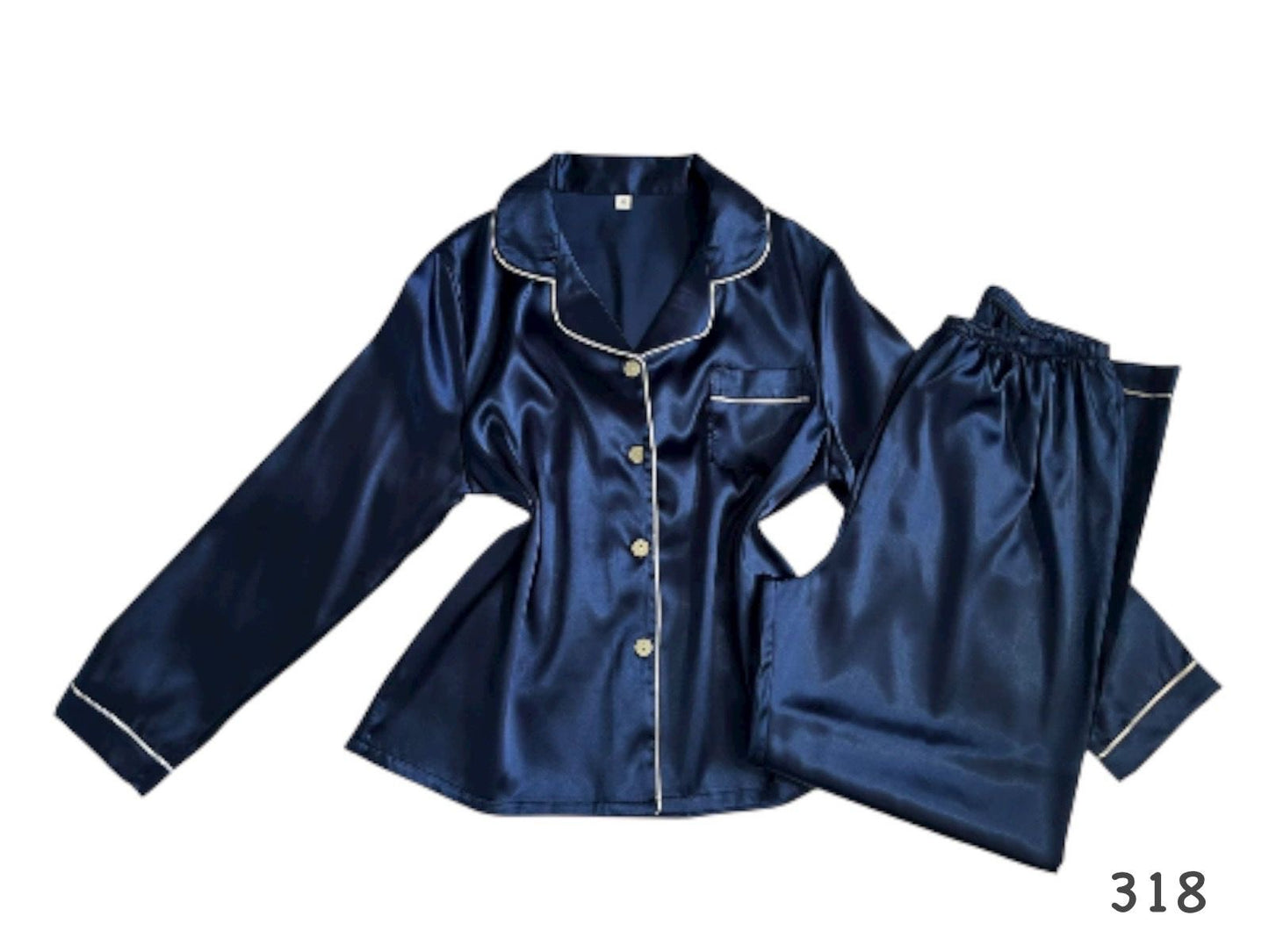 Pijama con línea decorativa