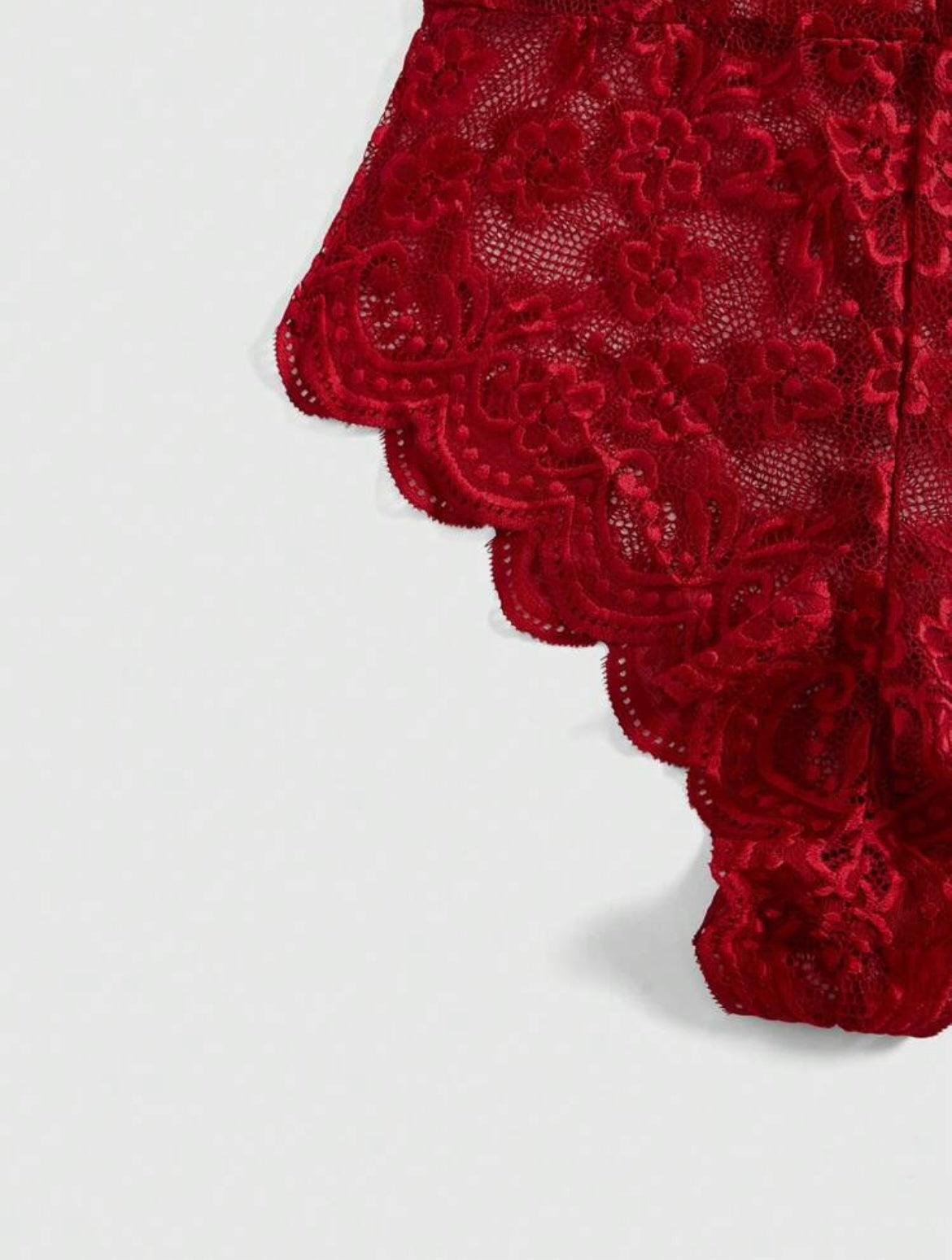 Body de encaje con espalda cruzada