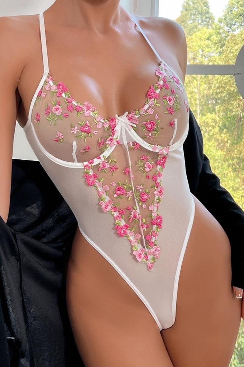 Body con bordado de flores y hojas