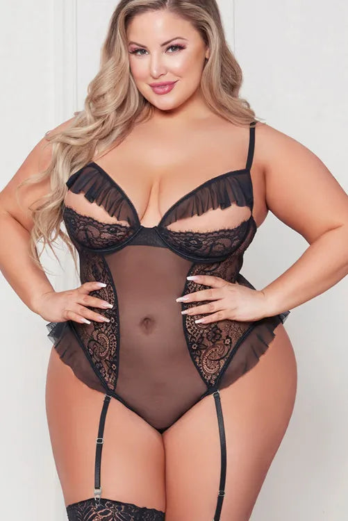 Body con aberturas y escote en la espalda con liguero