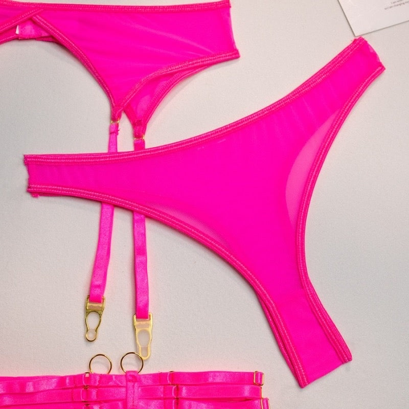 Coordinado transparencia con liguero y choker