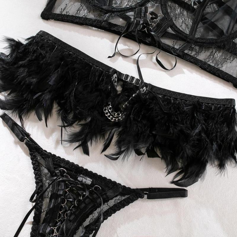 Coordinado con plumas