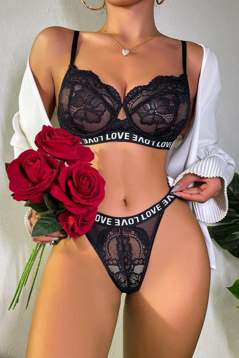 Coordinado con elástico estampado love