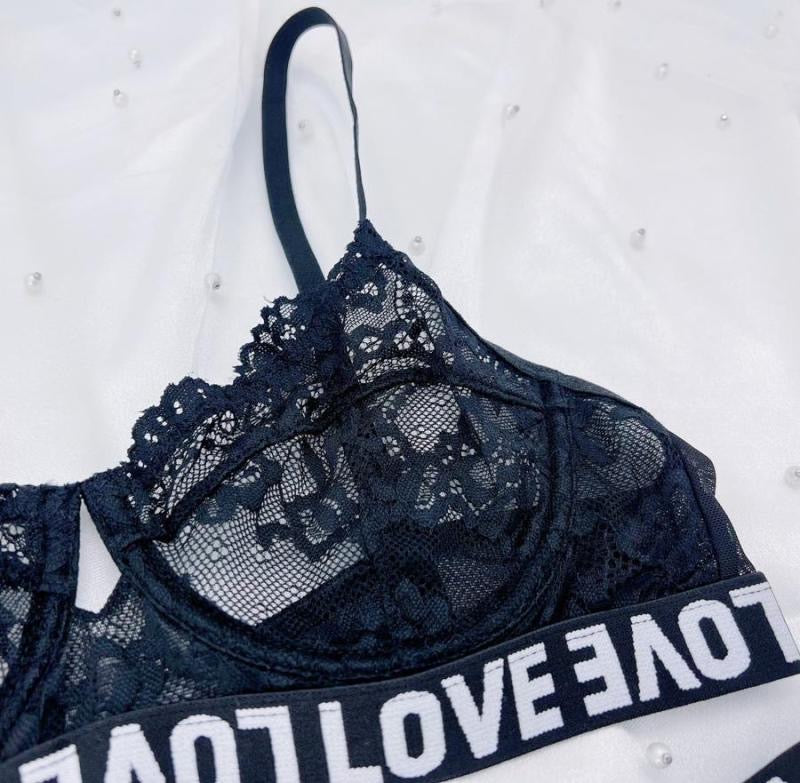 Coordinado con elástico estampado love