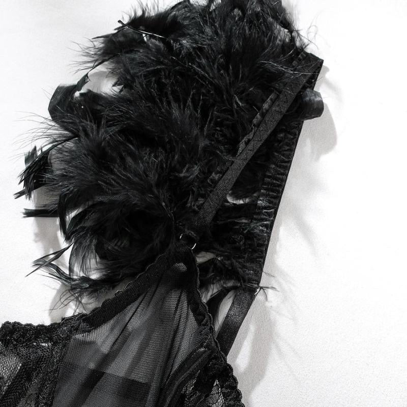 Coordinado con plumas
