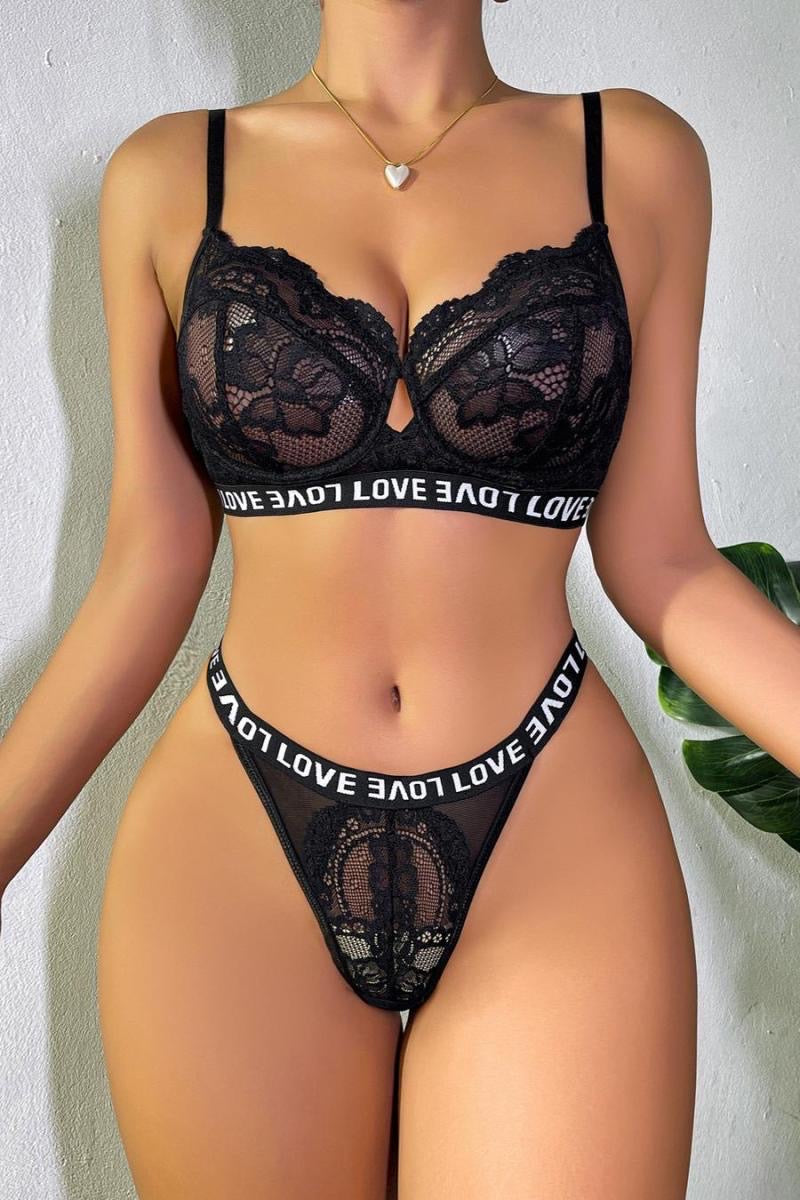 Coordinado con elástico estampado love