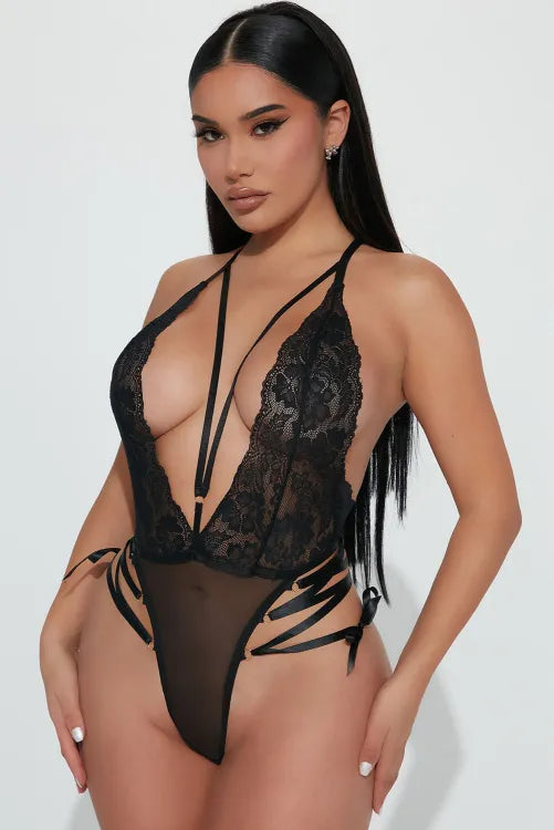 Body con arnes y listones