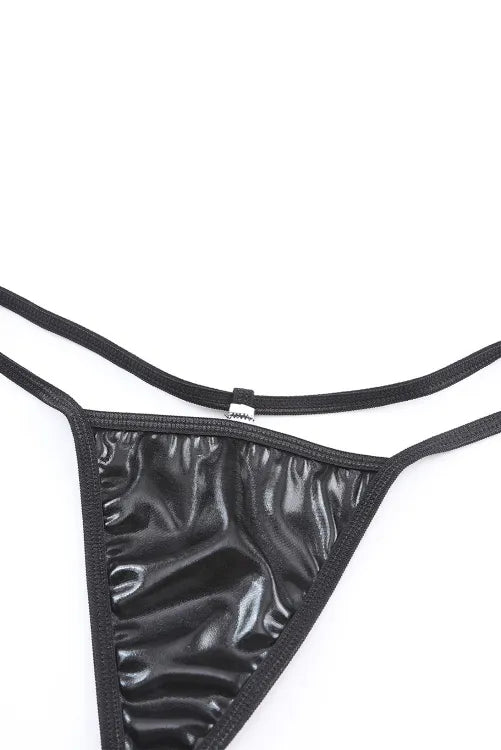 Coordinado tipo blusa con liguero y detalles en vinipiel