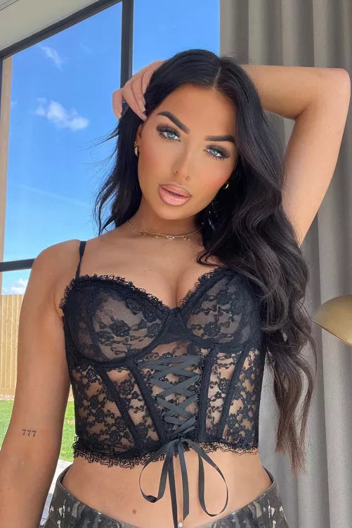 Bralette de encaje con varilla y listones