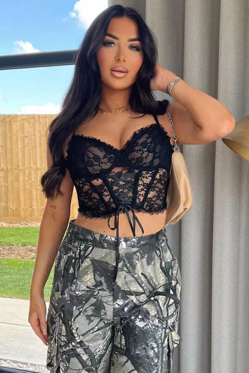 Bralette de encaje con varilla y listones