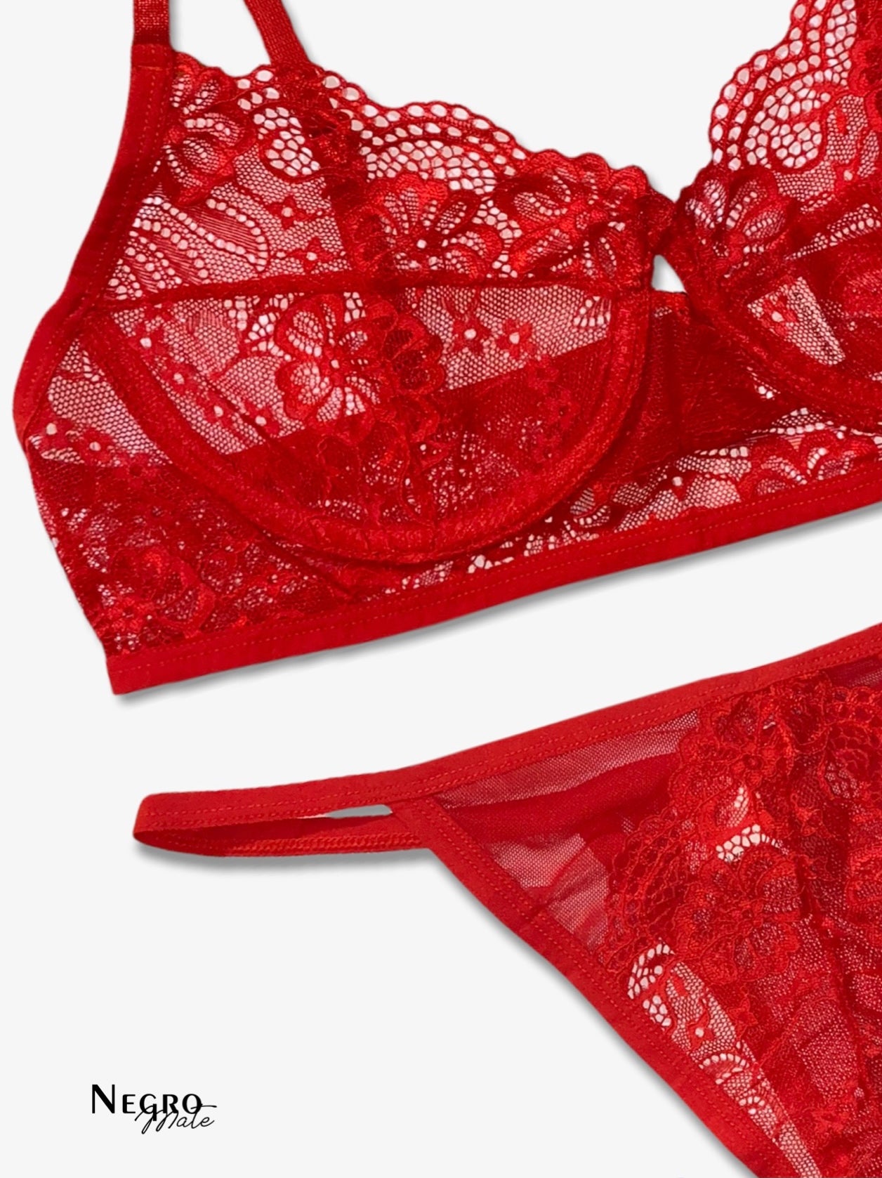 Coordinado de encaje