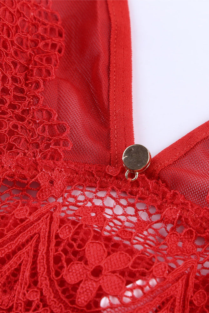 Coordinado de encaje con pantie tiro alto